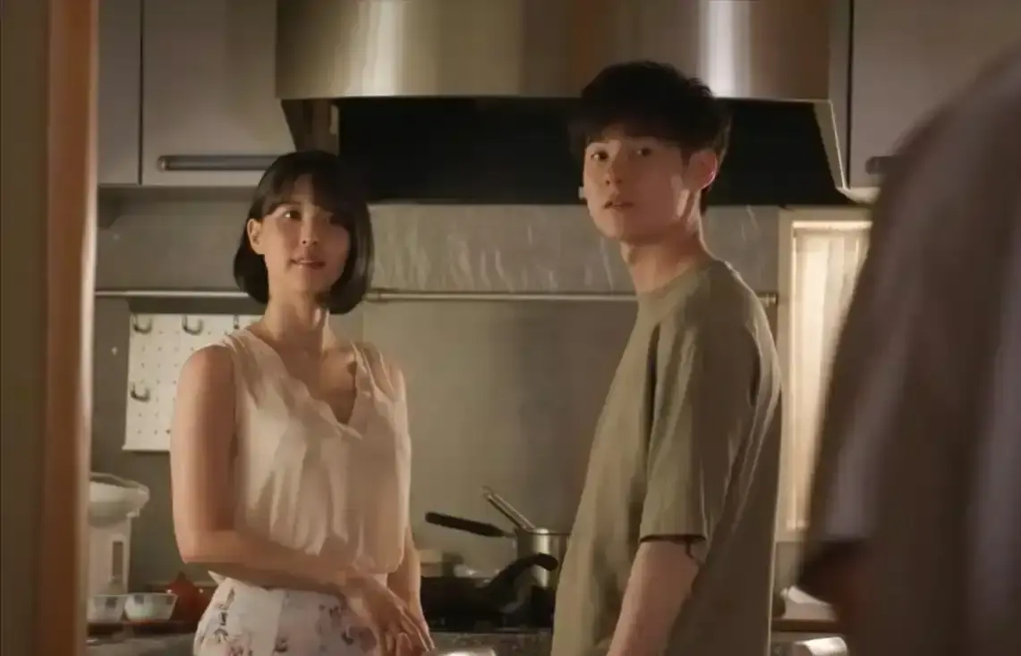 催泪情感大作《漂亮的女邻居5》高清未删减全集 - 林薇苏婉雨夜谜局中文版 - 百度网盘免费在线看无广告