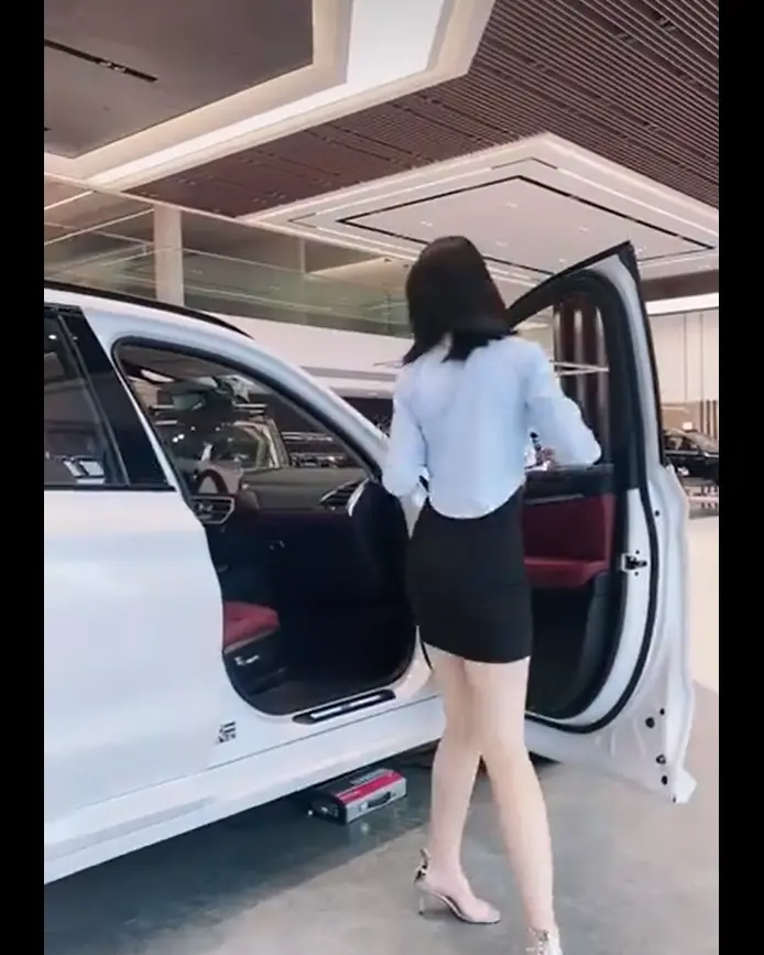 佳木斯新玛特迪桑特女销售导购实录1080P高清成片无删减下载-女销售导购事件全系列视频免费在线看-导购日常东北专柜无广告全收录-佳木斯新玛特迪桑特女销售完整资源获取